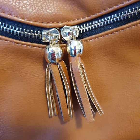 Brown Clutch with Gold Tassels ✨️ - Picture 3 of 8